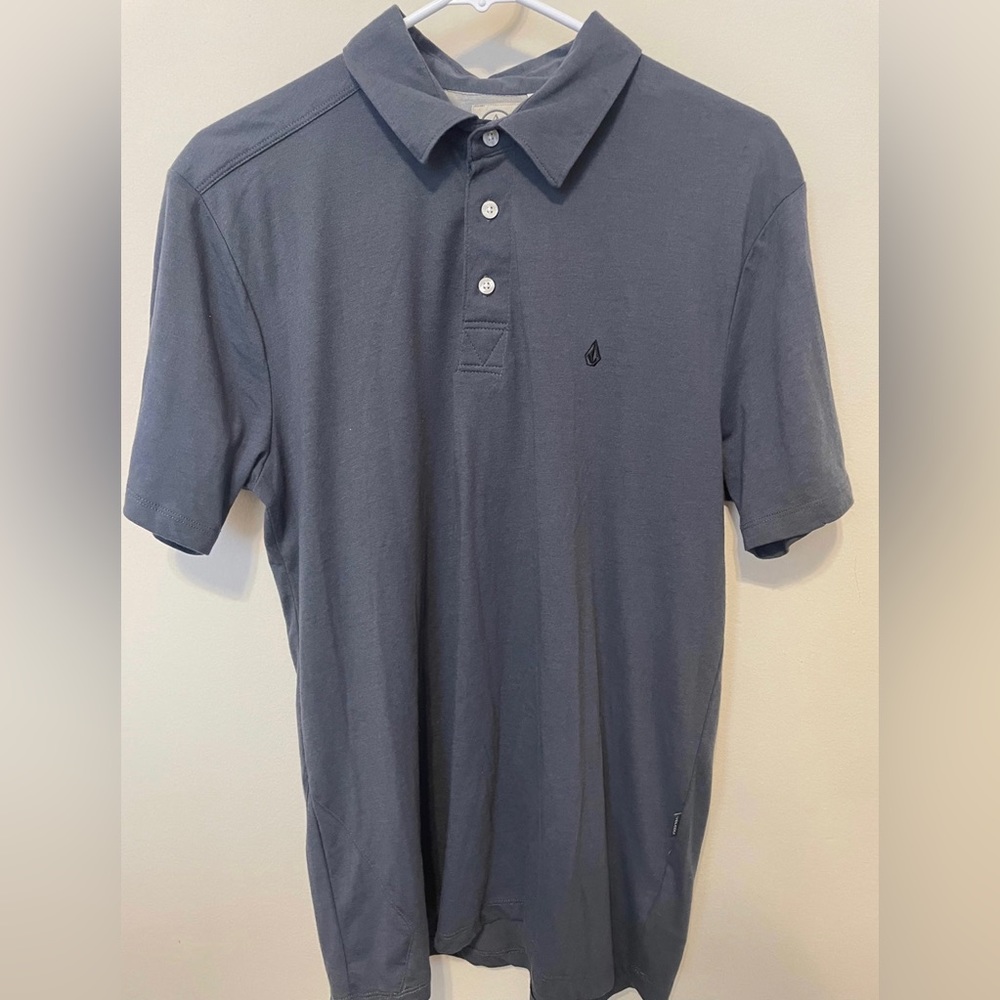 NWT Volcom Shirt